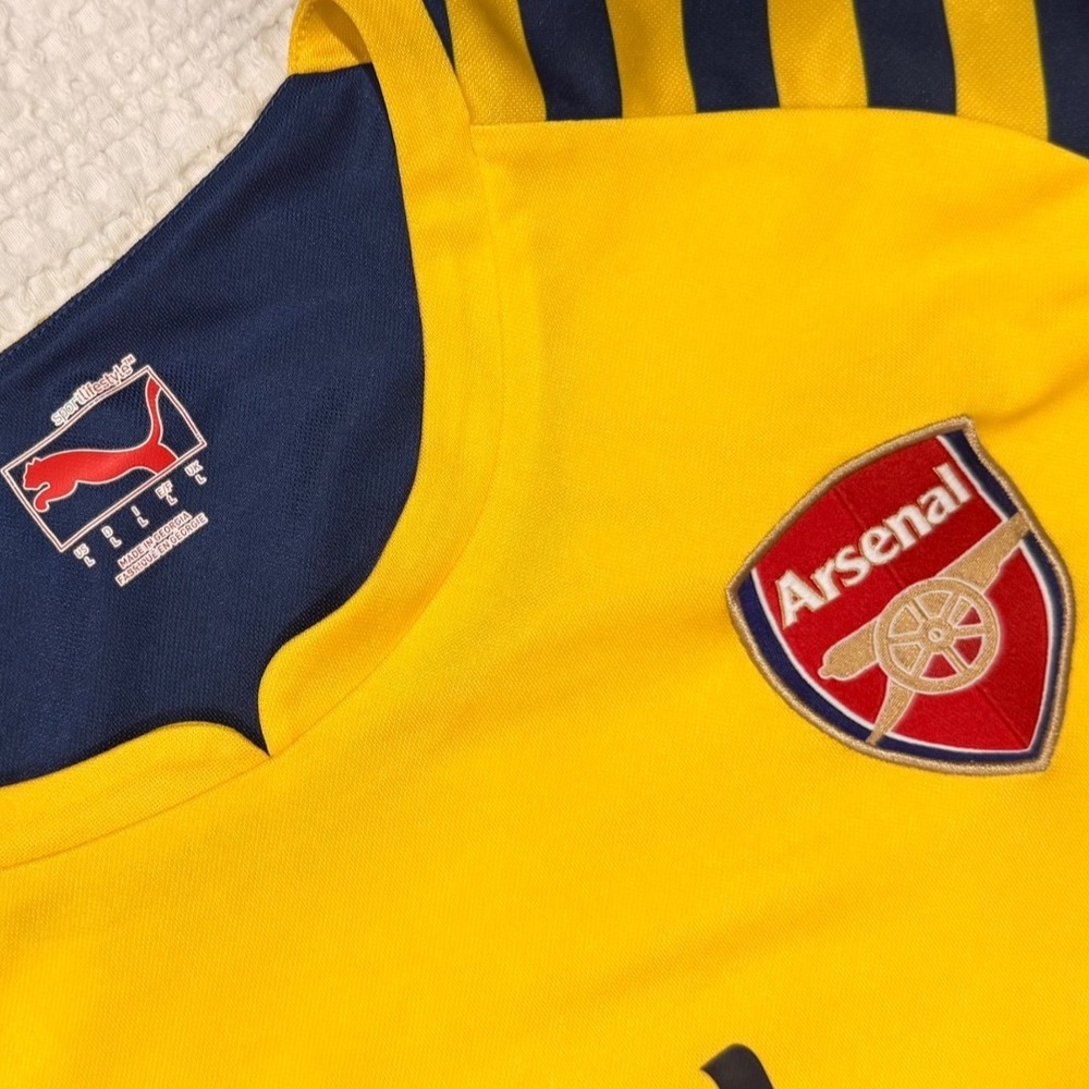 Puma Arsenal FC 2014/2015 pre-match training jersey in yellow and black - Large - Picture 3 of 6